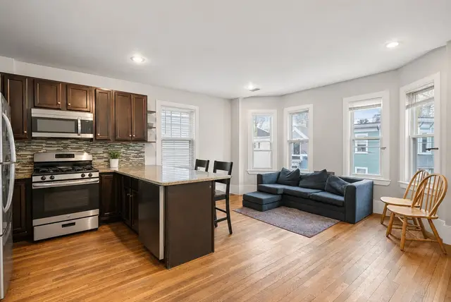 66 Mozart Street #3