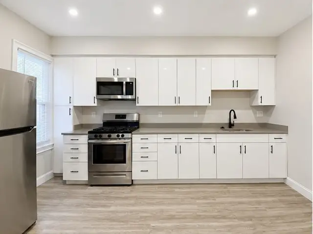 124 Trenton Street #2