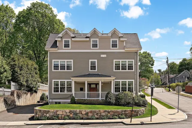 465 Washington Street #465