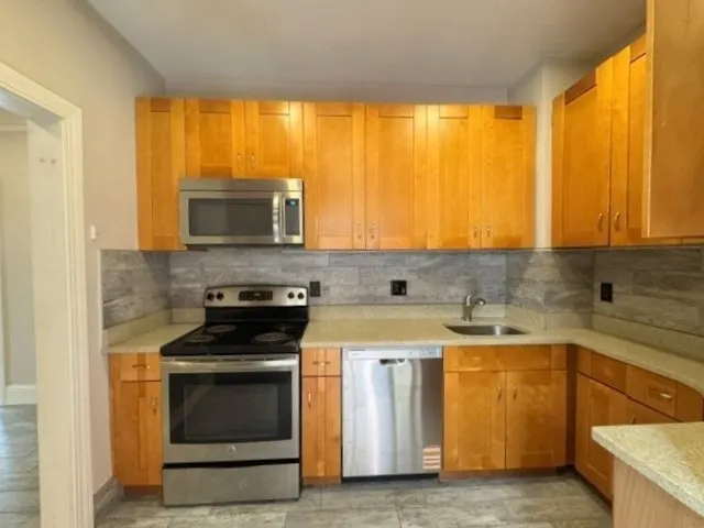 15 Park Vale Ave #9, Boston