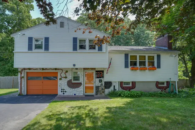 23 Laurel Dr.