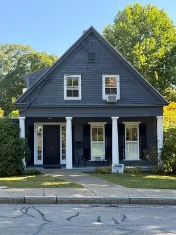 4 South Pleasant St #3