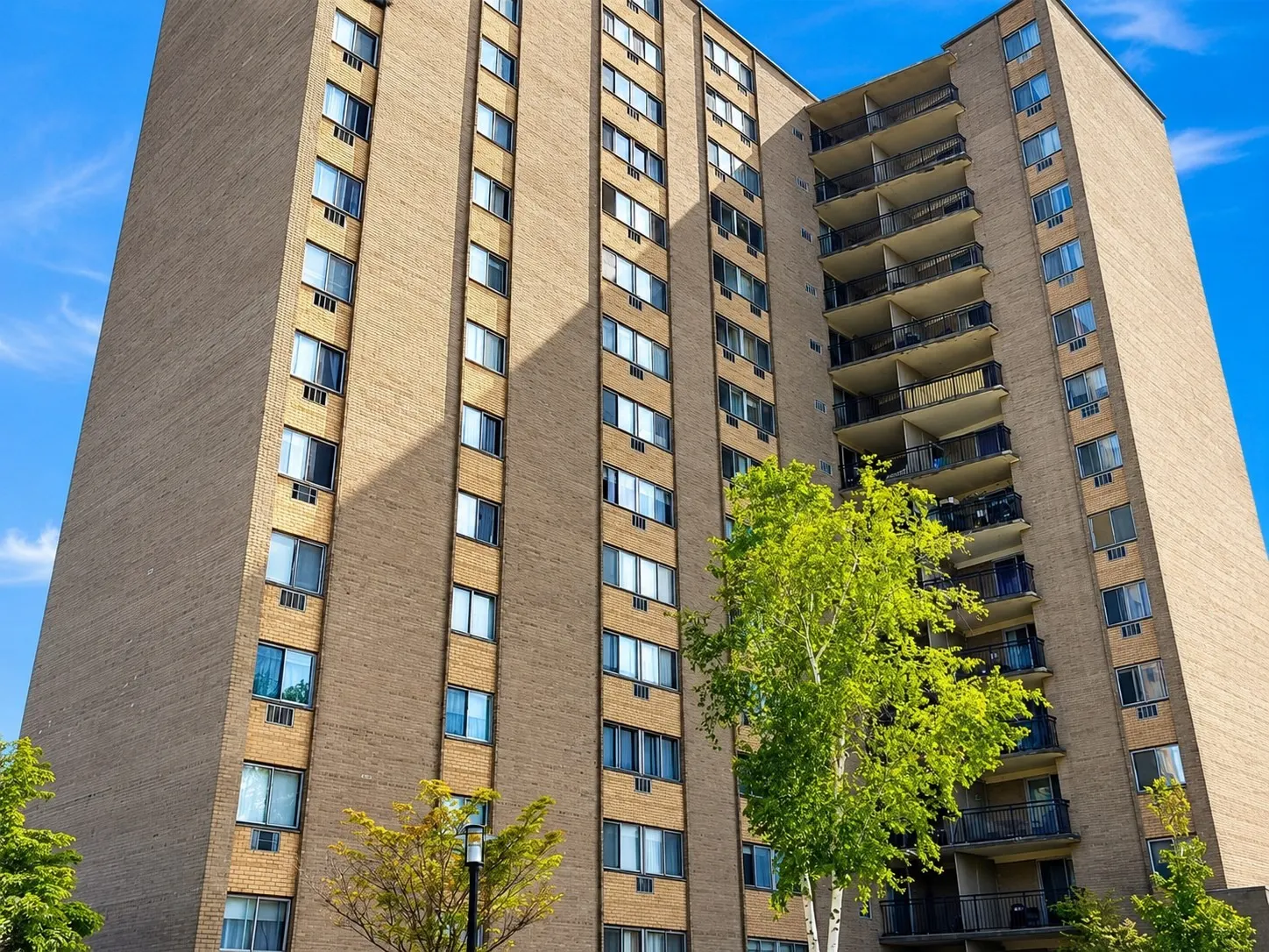1025 Hancock St #2P, Quincy