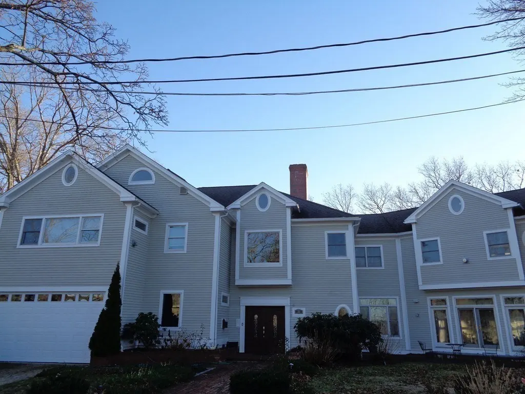 36 Sunhill Lane #G, Newton