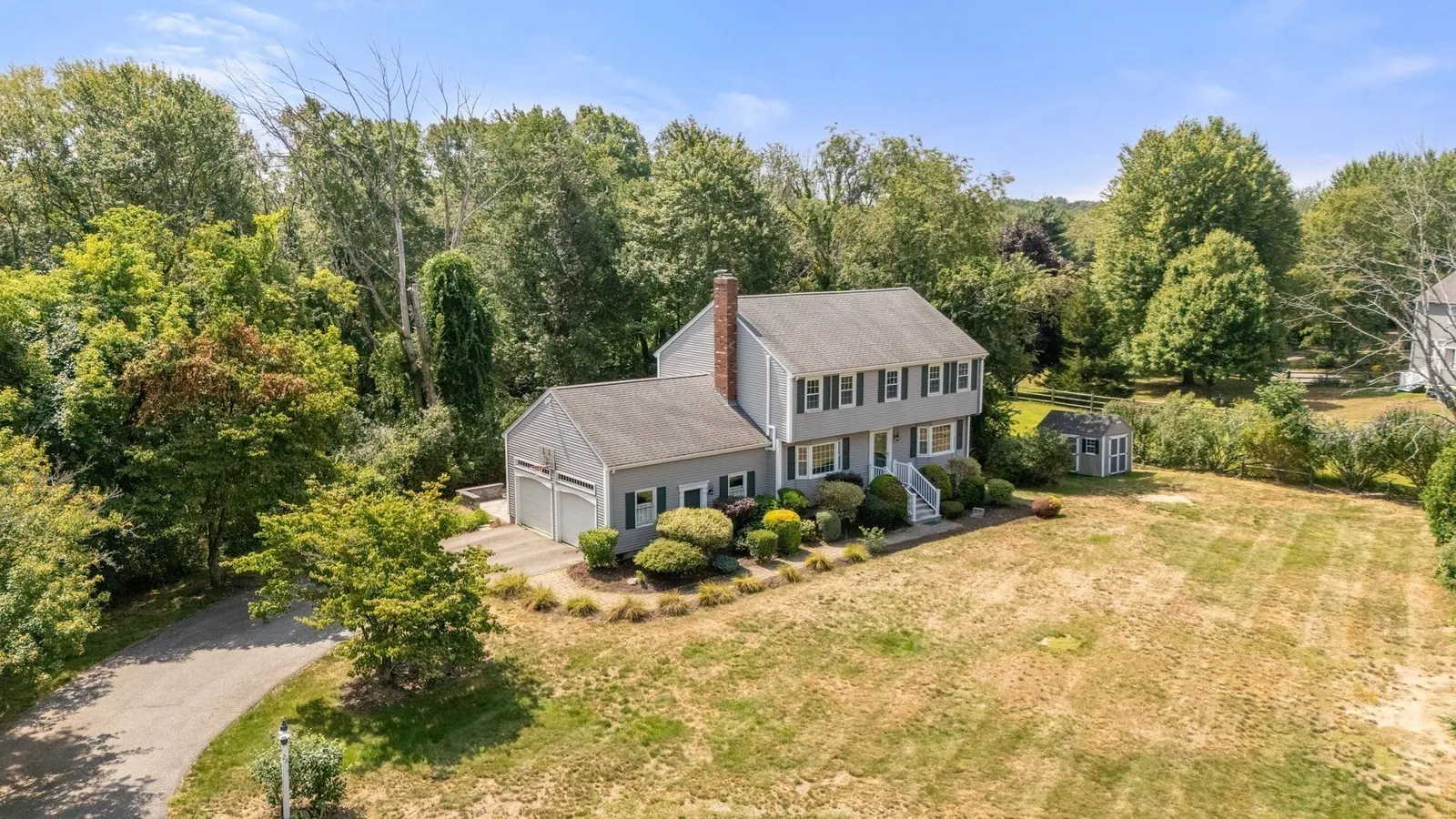 26 Waterview Drive, Medway