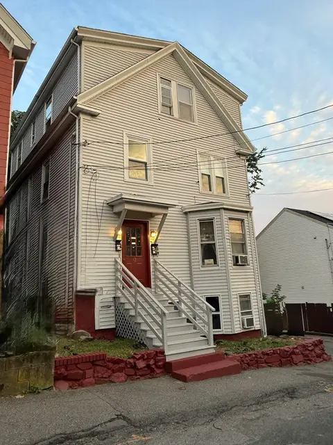12 Linwood Pl