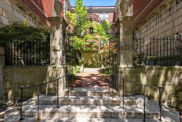 6 Washington Avenue #11