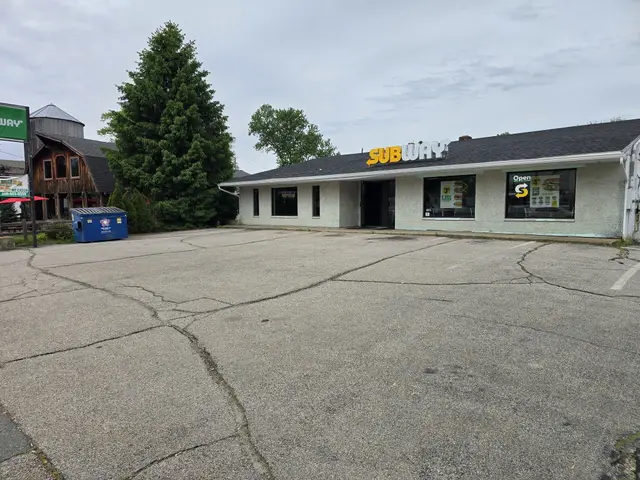 170 Pulaski Blvd #1