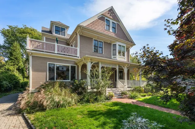 55 Burroughs Street #55C