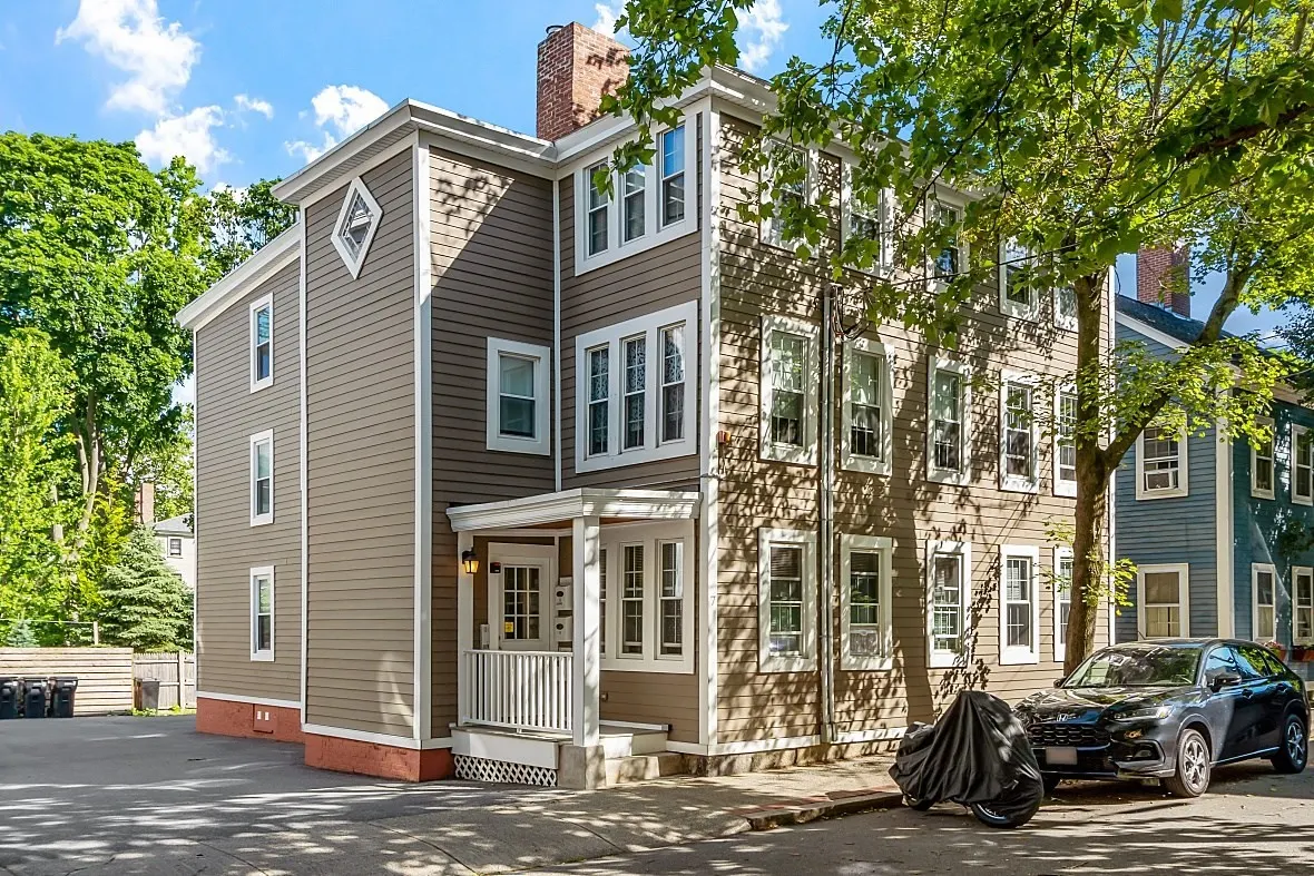 7 Andrew Street #14, Salem