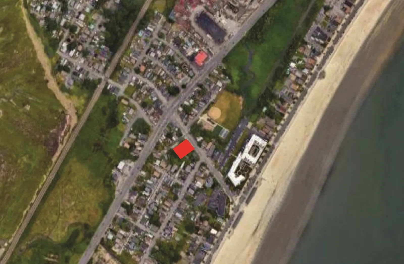 6-14 Beverly St, Revere