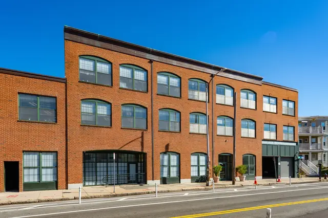 815 Somerville Ave