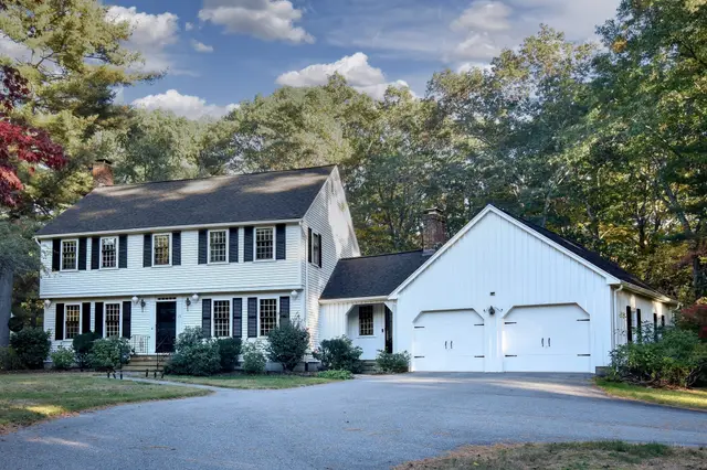 15 Juniper Ln