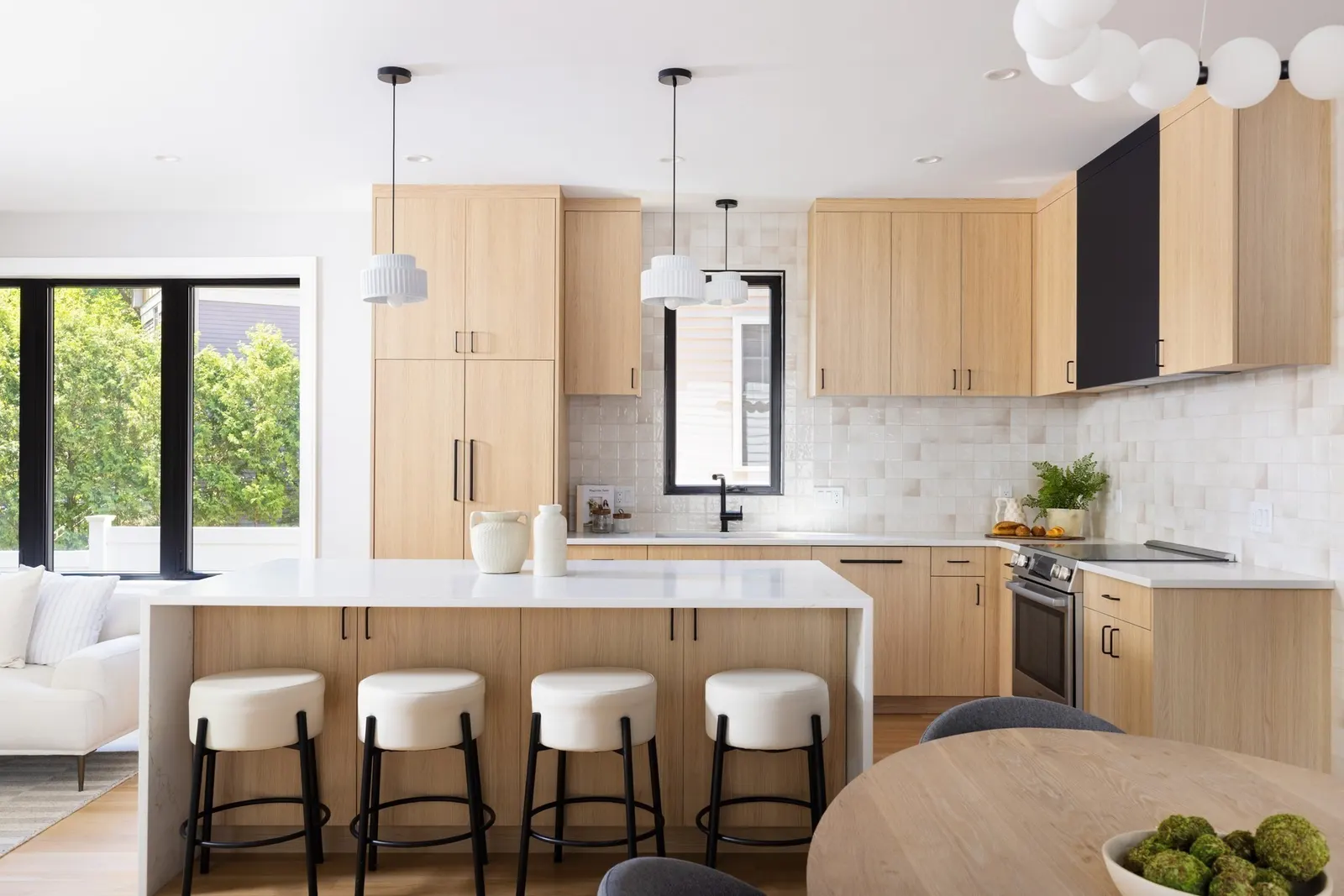 356 Linwood Ave #356, Newton
