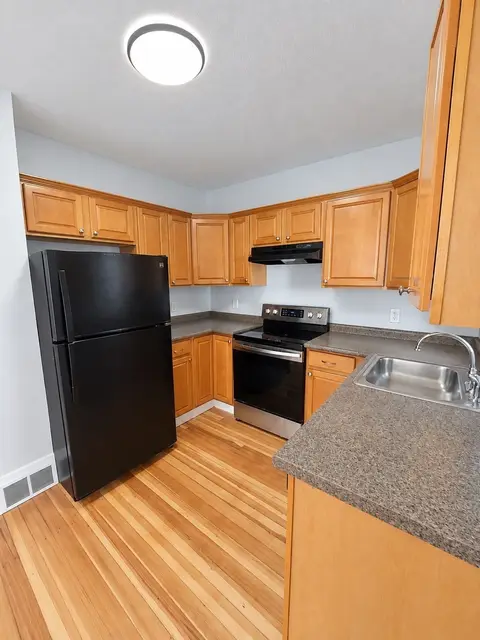 16 Mayview Terrace #2
