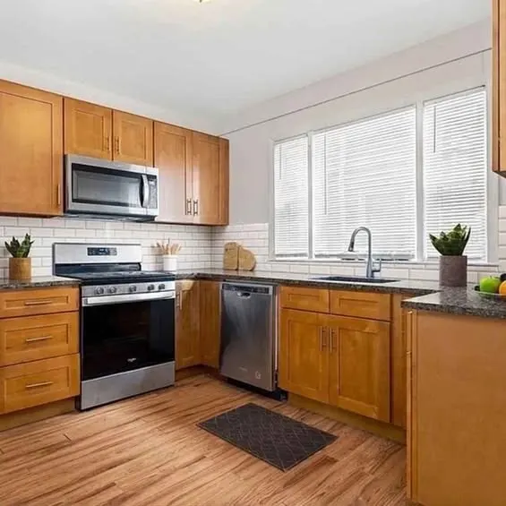 9 Edmunds St #1, Cambridge
