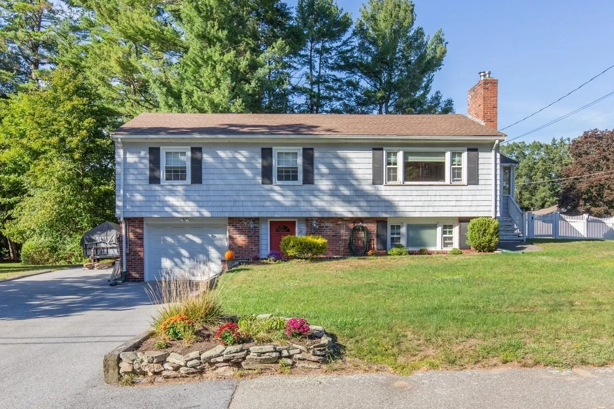 10 Frederick Drive, Wilmington