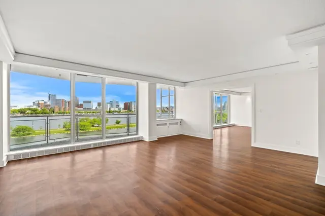 330 Beacon St #65/66