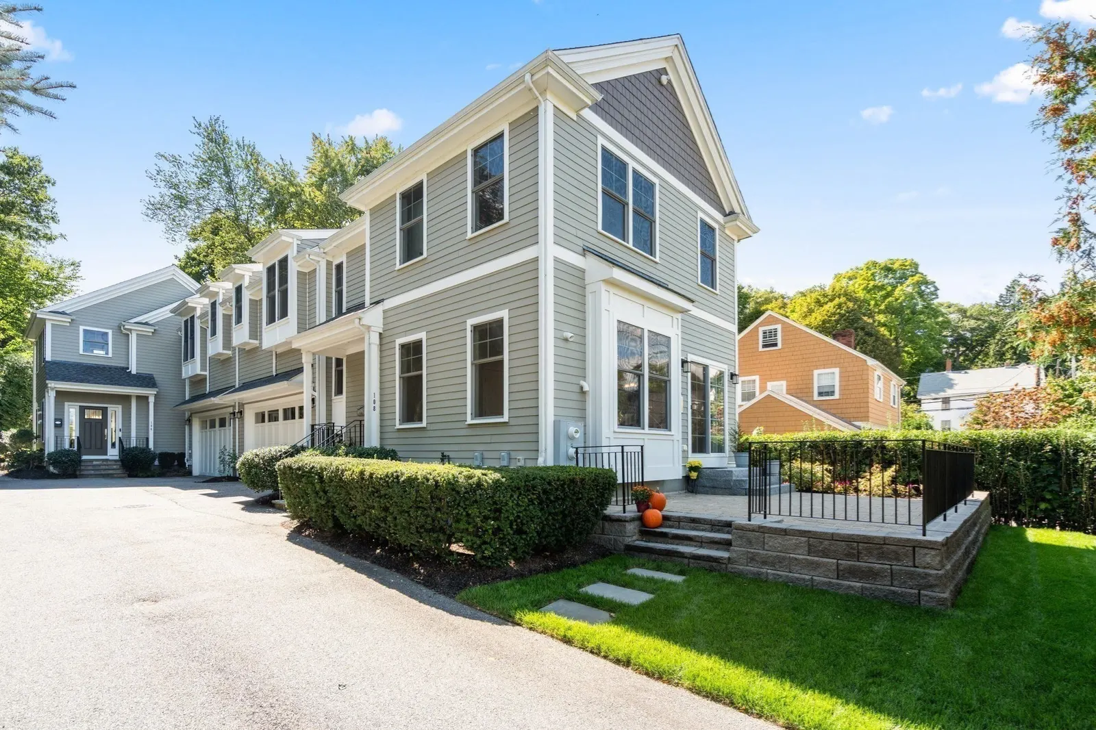 104-108 Hull St #108, Newton