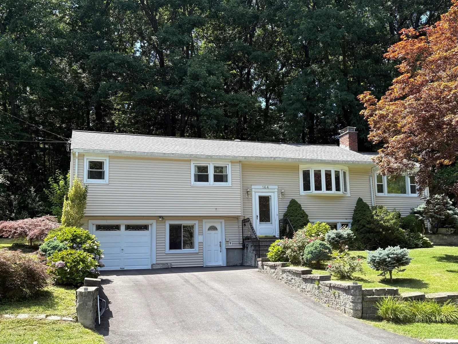 164 Lockland Ave, Framingham