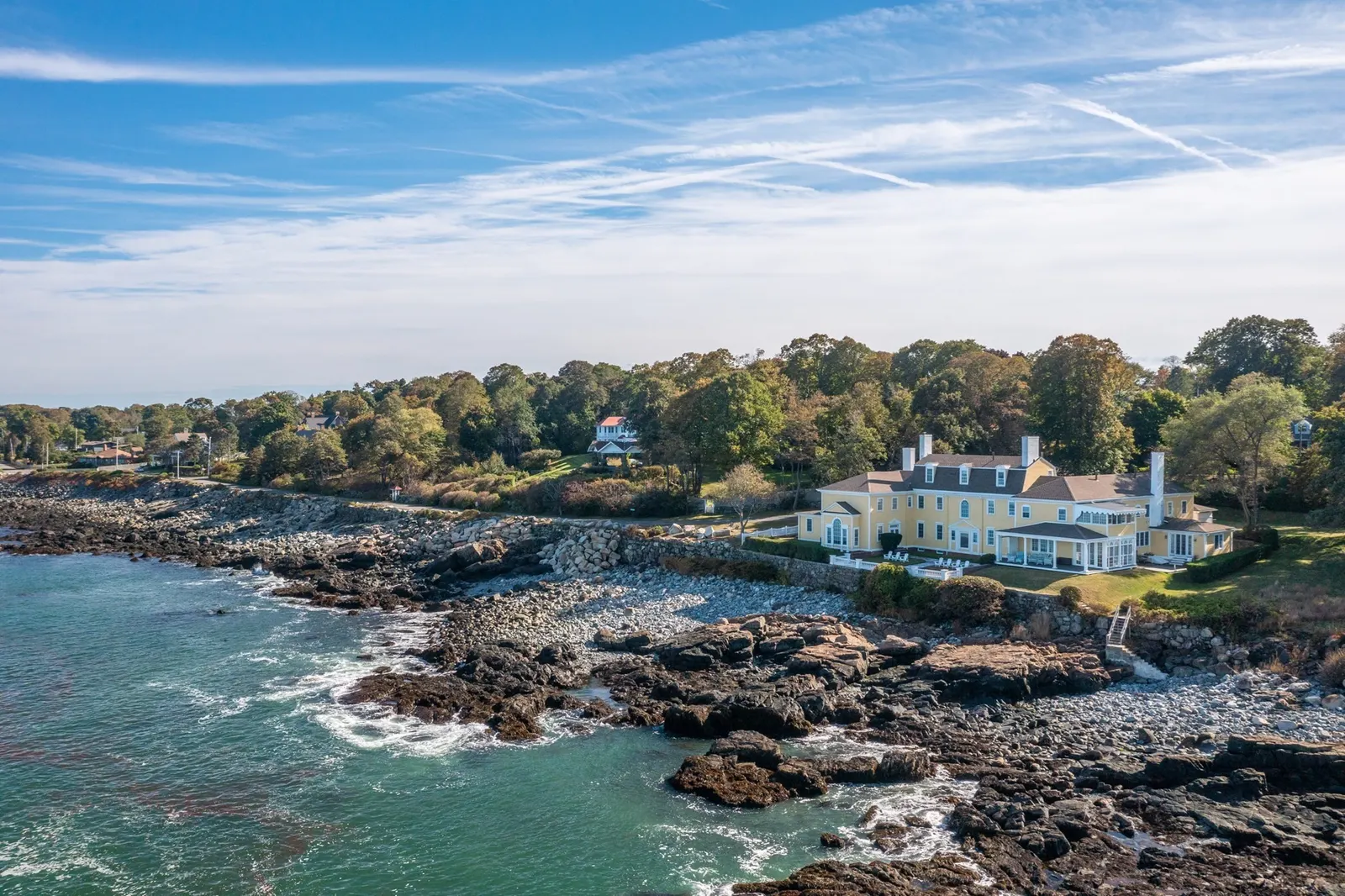66 Ocean St, Nahant