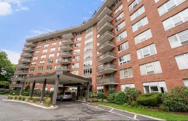 280 Boylston #213, Newton