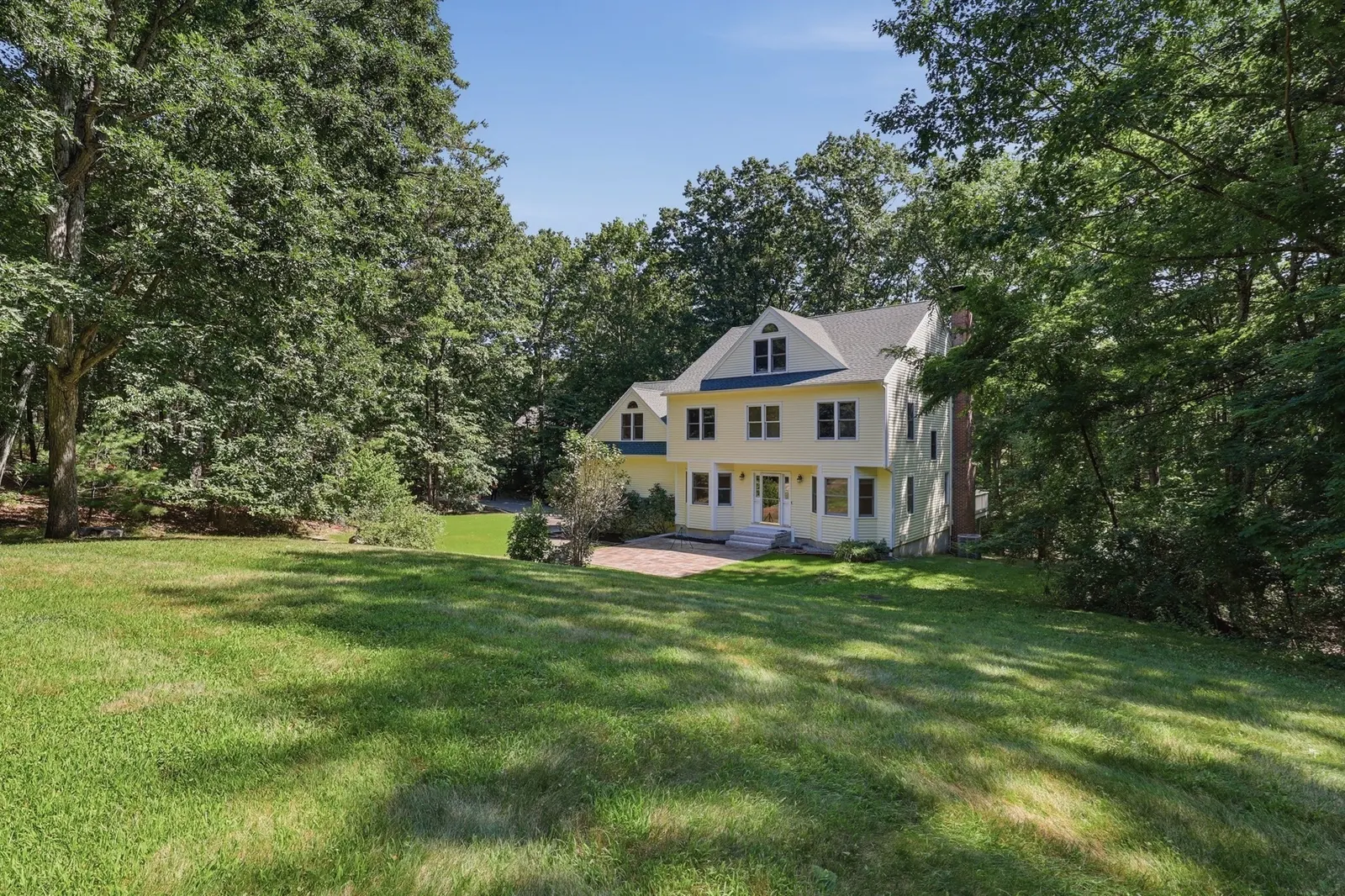 9 Sarah Doublet Road, Littleton