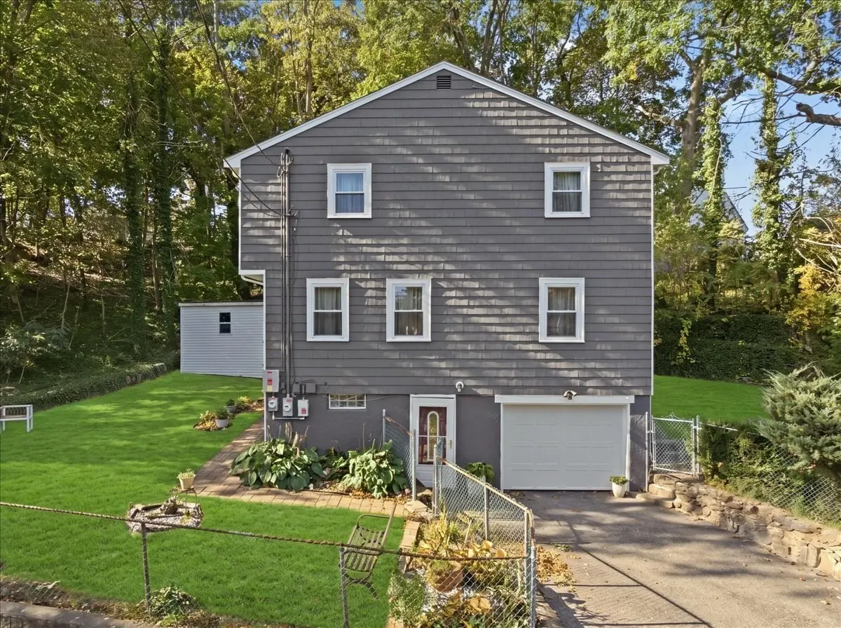 45 Decker St, Milton