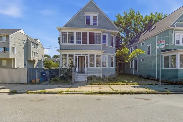 28-30 Etna St