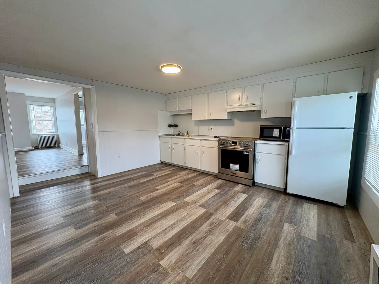 158 Adams St #3, Newton