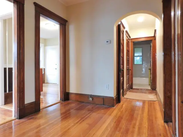 17 Manley St #2