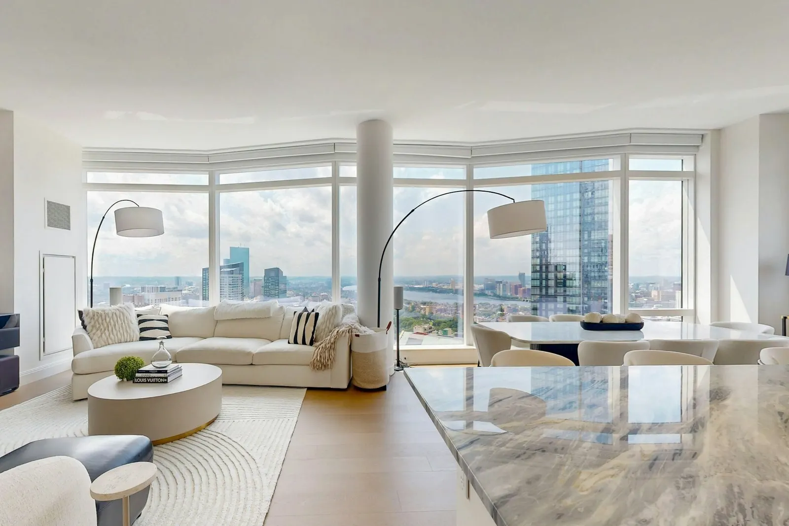 240 Devonshire Street #U3701, Boston