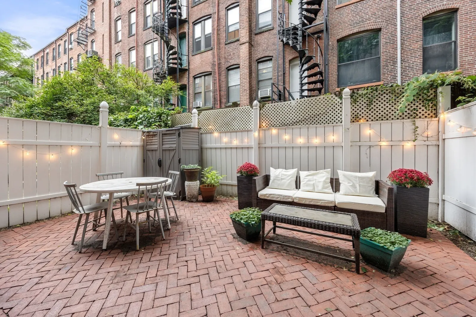 28 Isabella St #28, Boston