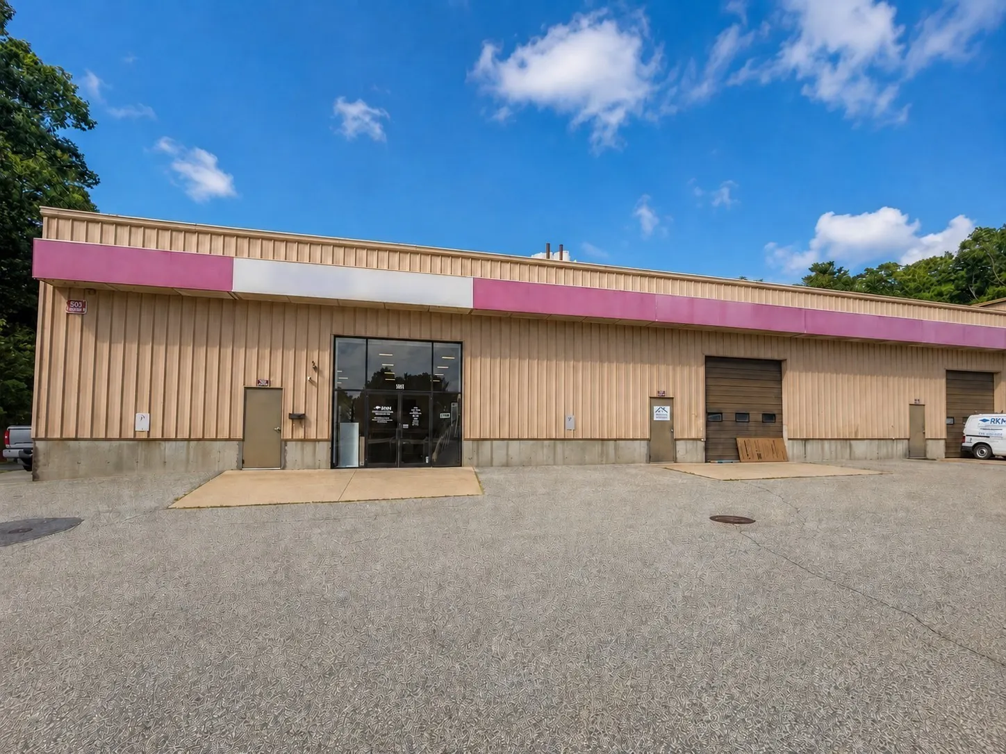 509 E Central St #1, Franklin