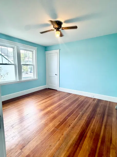 107 Loring Av #2