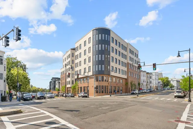 267 Old Colony Avenue #C2