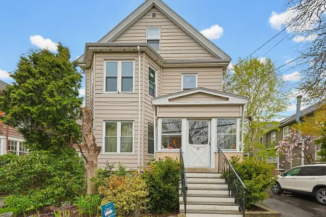 30 Cushing St #B