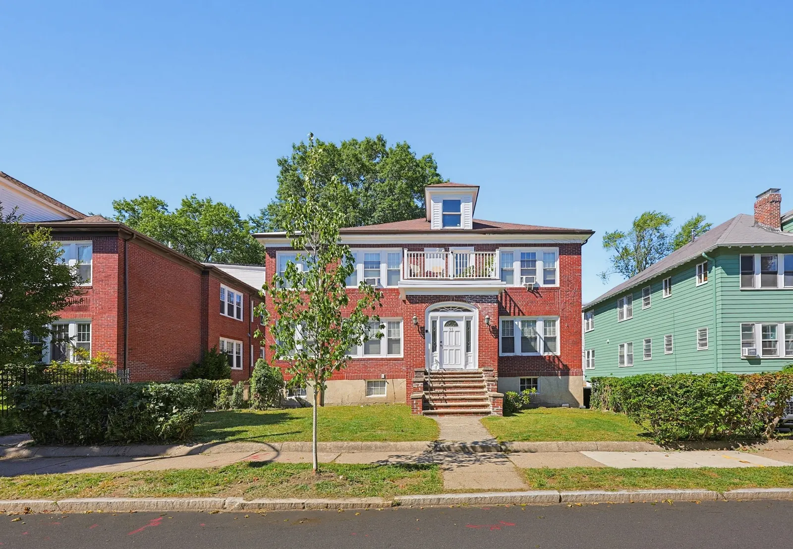 91 Verndale St, Brookline