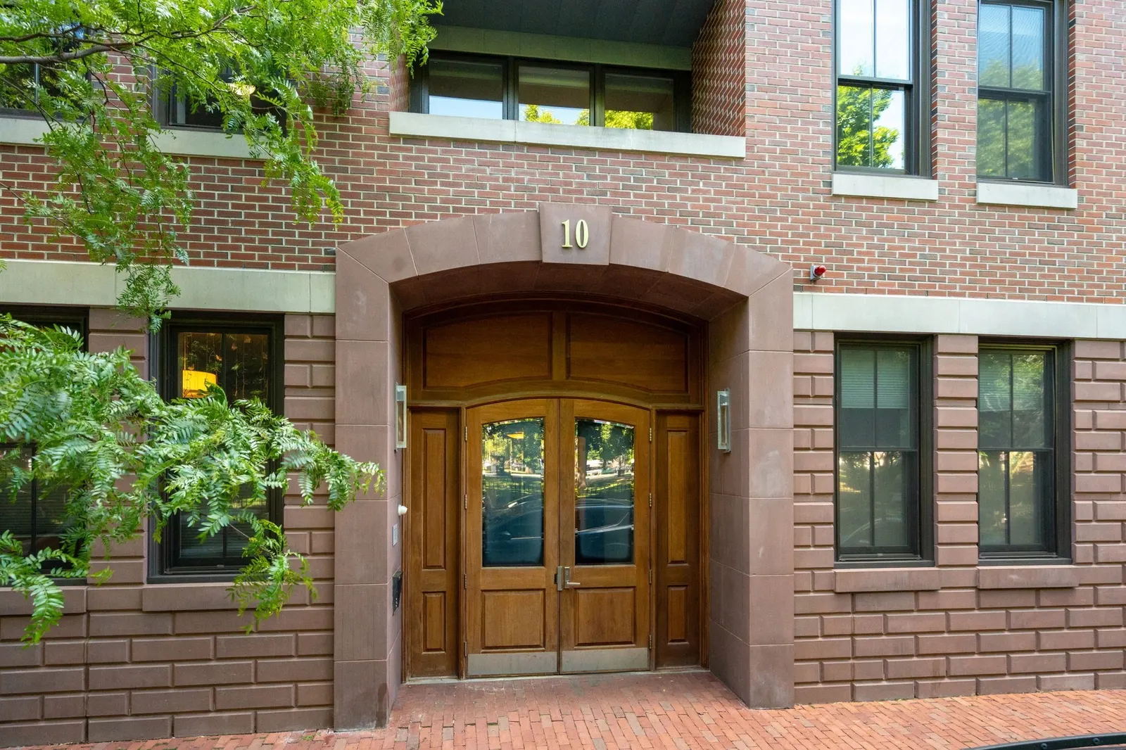 10 St George Street #602, Boston