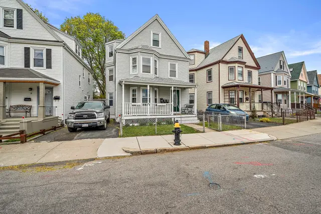 10 Tolman St #3
