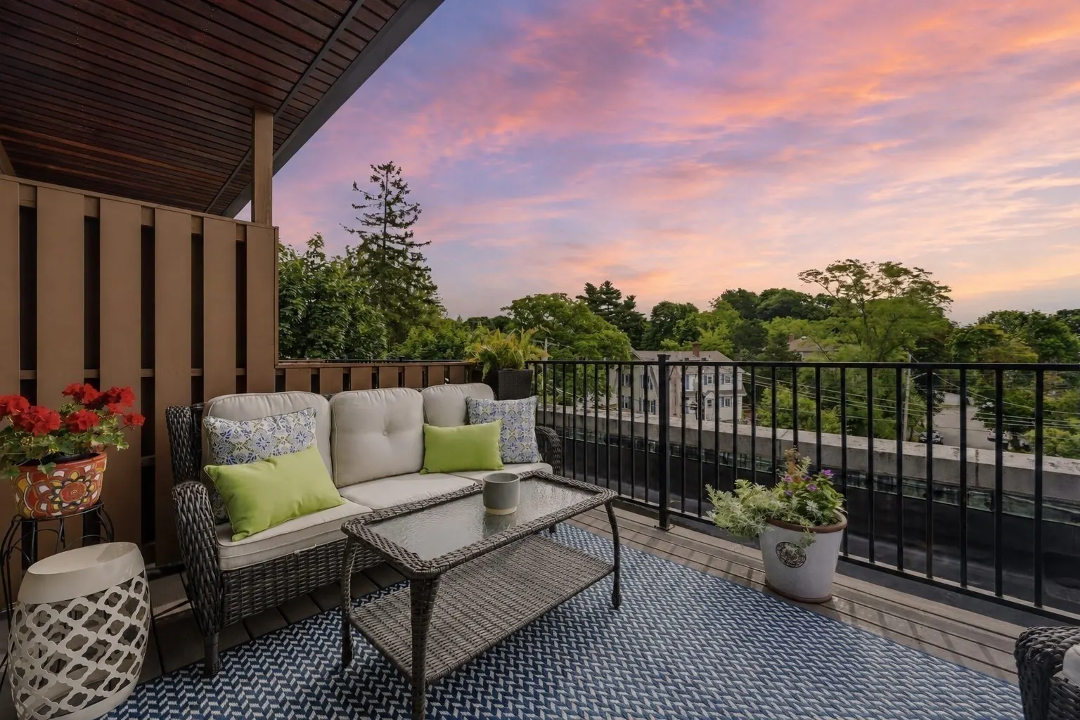 1 Saint Clare Rd #16, Medford