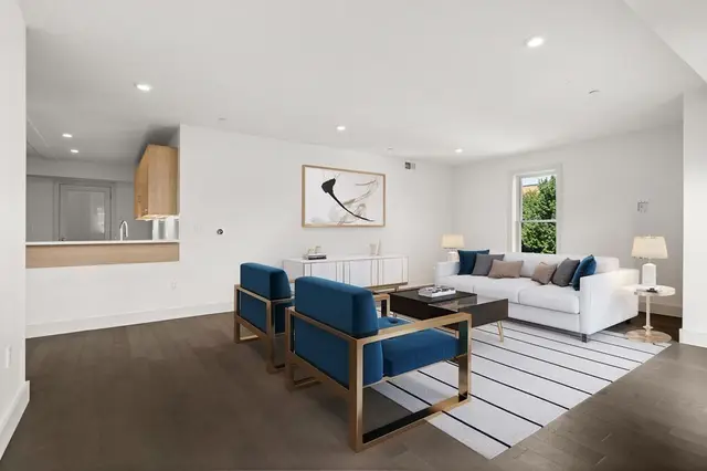 410 W Broadway #205