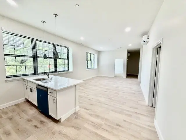 455 Massachusetts Ave #208