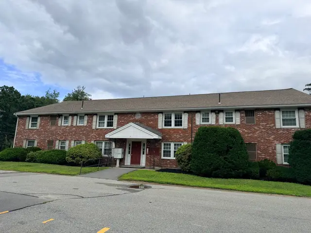3 Elm St #7