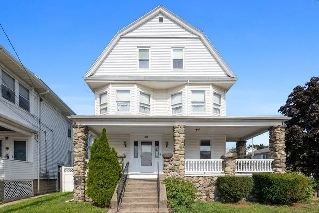 109 Bucknam St, Everett