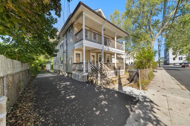 39-41 Westford St.