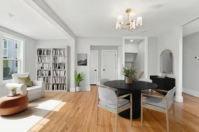 748 Mount Auburn St. #748