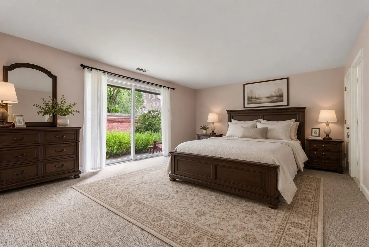 24 N Stone Mill Dr #1112, Dedham