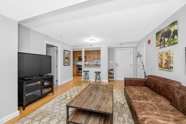 165 Tremont St #705
