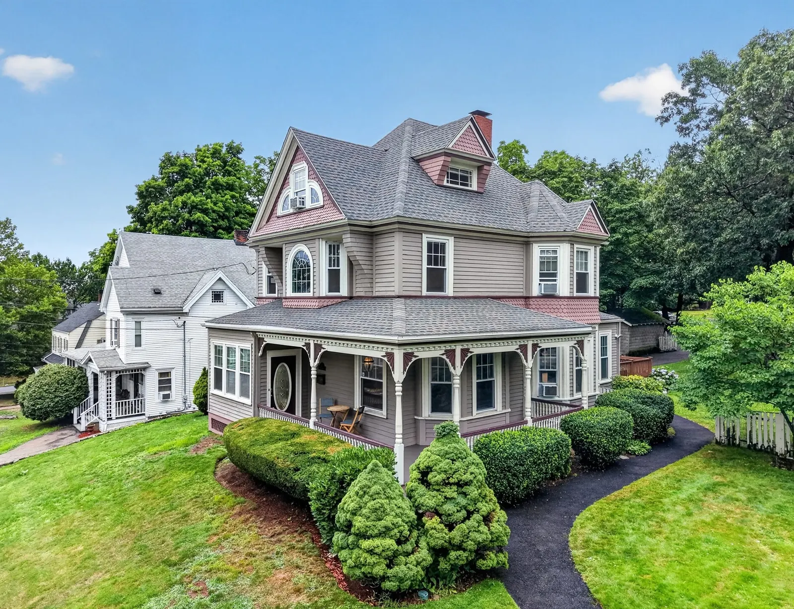 41 Maple St, Stoneham